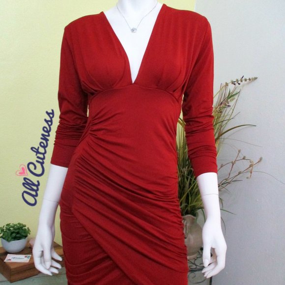 Capella Red Long Sleeve Rushed Dress Size M - Picture 2 of 8